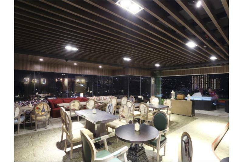 Belviu Hotel Bandung Exteriör bild