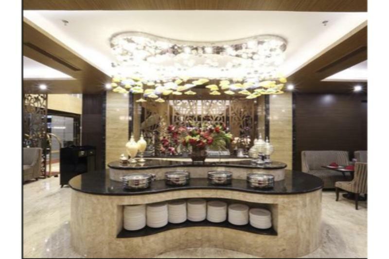 Belviu Hotel Bandung Exteriör bild